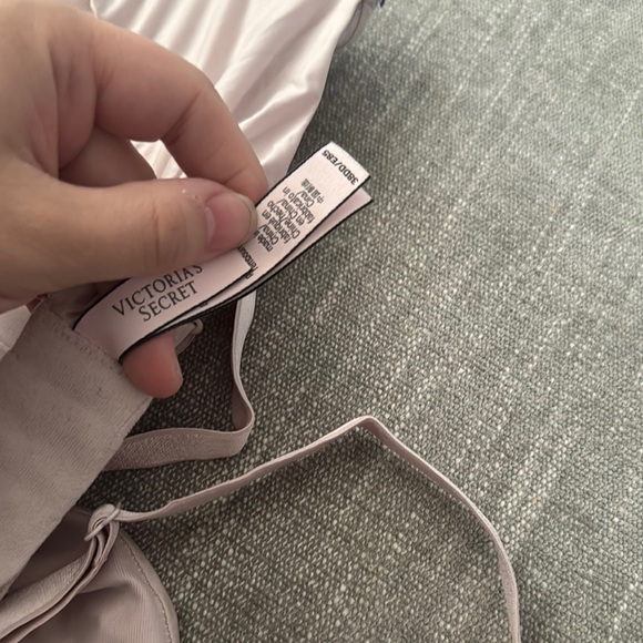 Women's Light Pink Bra - Picture 3 of 5